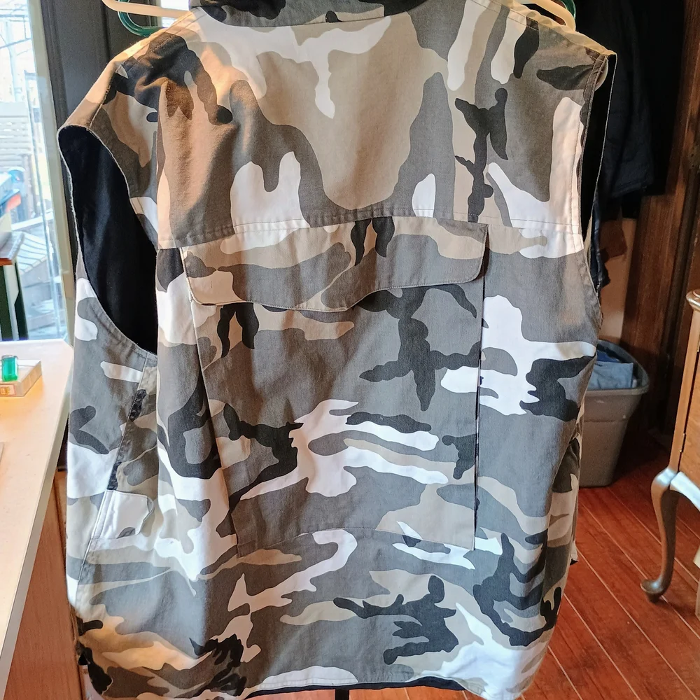 Fox Outdoor Camouflage Vest - Picture 2 of 4
